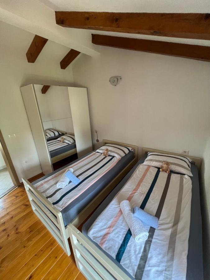 Kuca Za Odmor Matea Apartment Porec Exterior photo