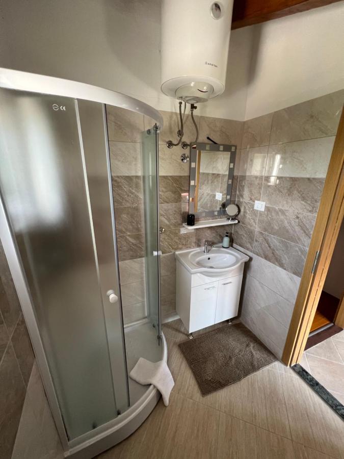 Kuca Za Odmor Matea Apartment Porec Exterior photo